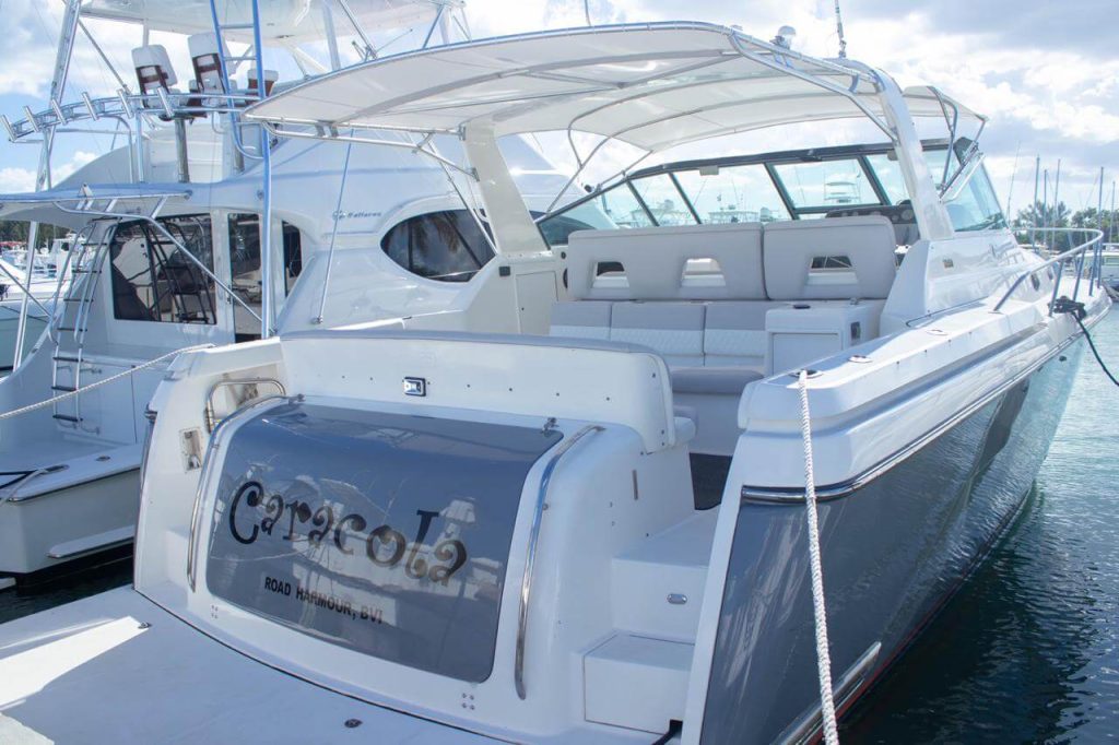 TIARA SOVRAN BOAT 43